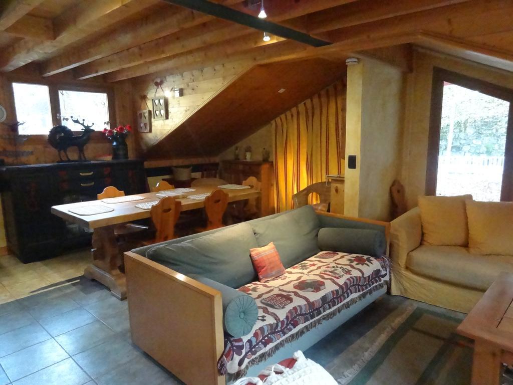 Les Nereides Studios Et Appartements Brides Les Bains מראה חיצוני תמונה