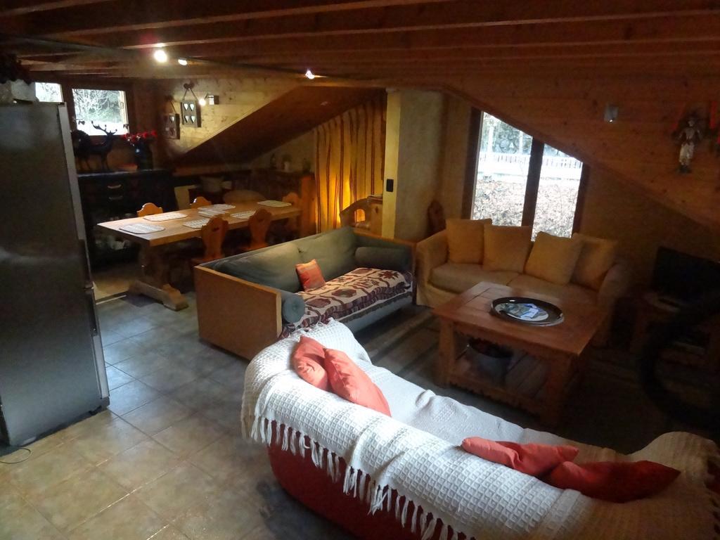 Les Nereides Studios Et Appartements Brides Les Bains מראה חיצוני תמונה
