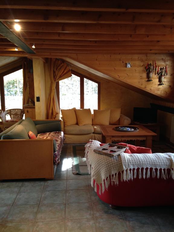 Les Nereides Studios Et Appartements Brides Les Bains מראה חיצוני תמונה